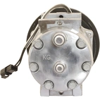 A / C Kompressor 12V passer til CAT