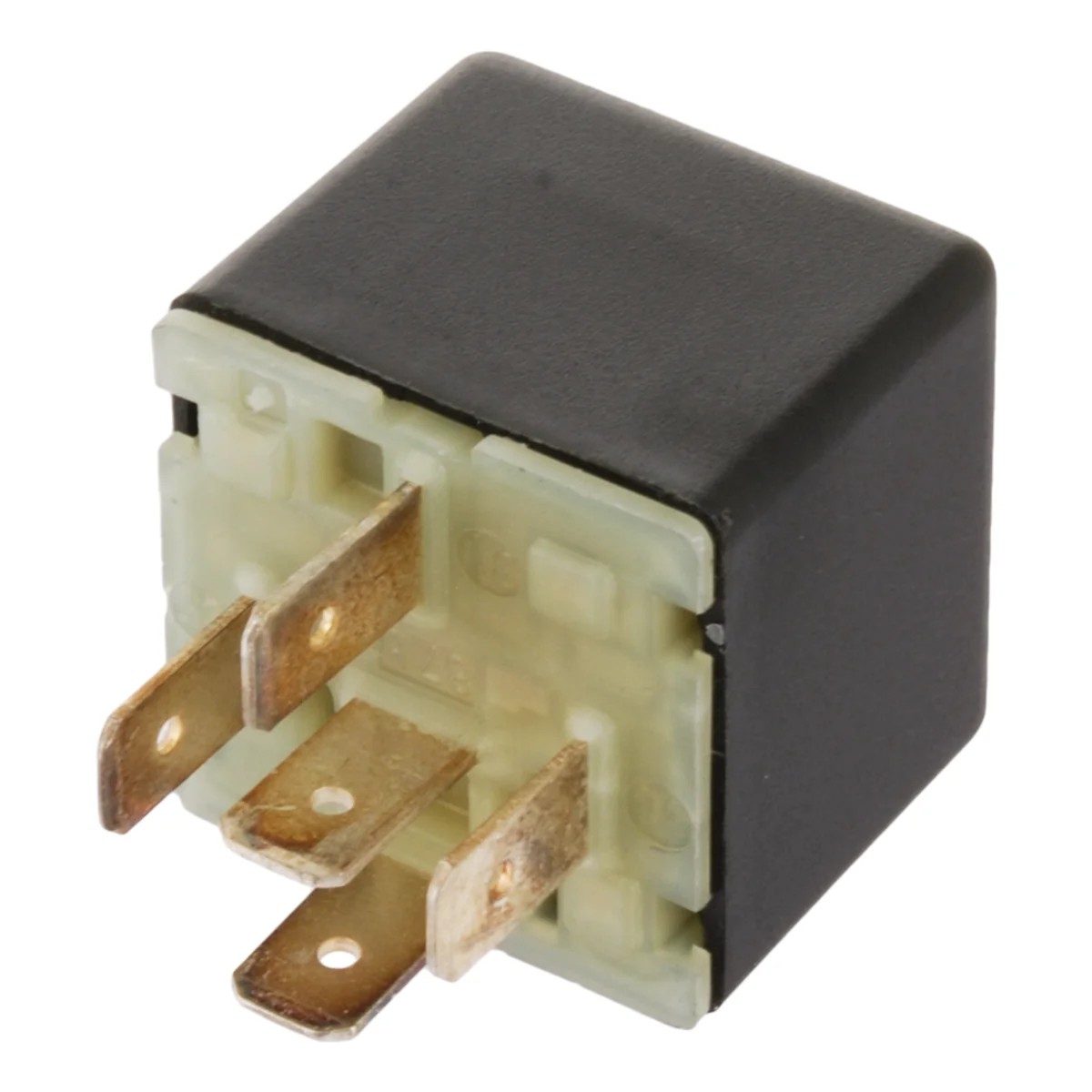 Brændstofpumpe-startrelæ, Saab